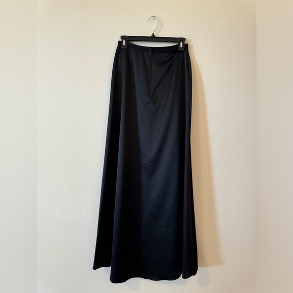 Black Kate Unger Black Maxi Skirt - Size 4 - Picture 2 of 5